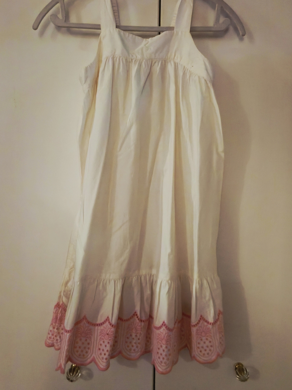 Old Navy White Garment with Navy Brand Tag
